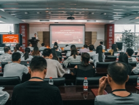 扬子江药业集团第四十四次开云在线海汇第三十一届“质量品牌·安全环保月”动员大会圆满召开